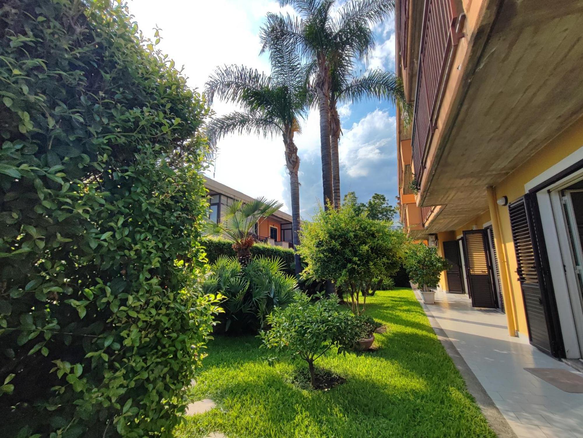 Appartement Maresole Tra L'Etna E Taormina à Mascali Extérieur photo