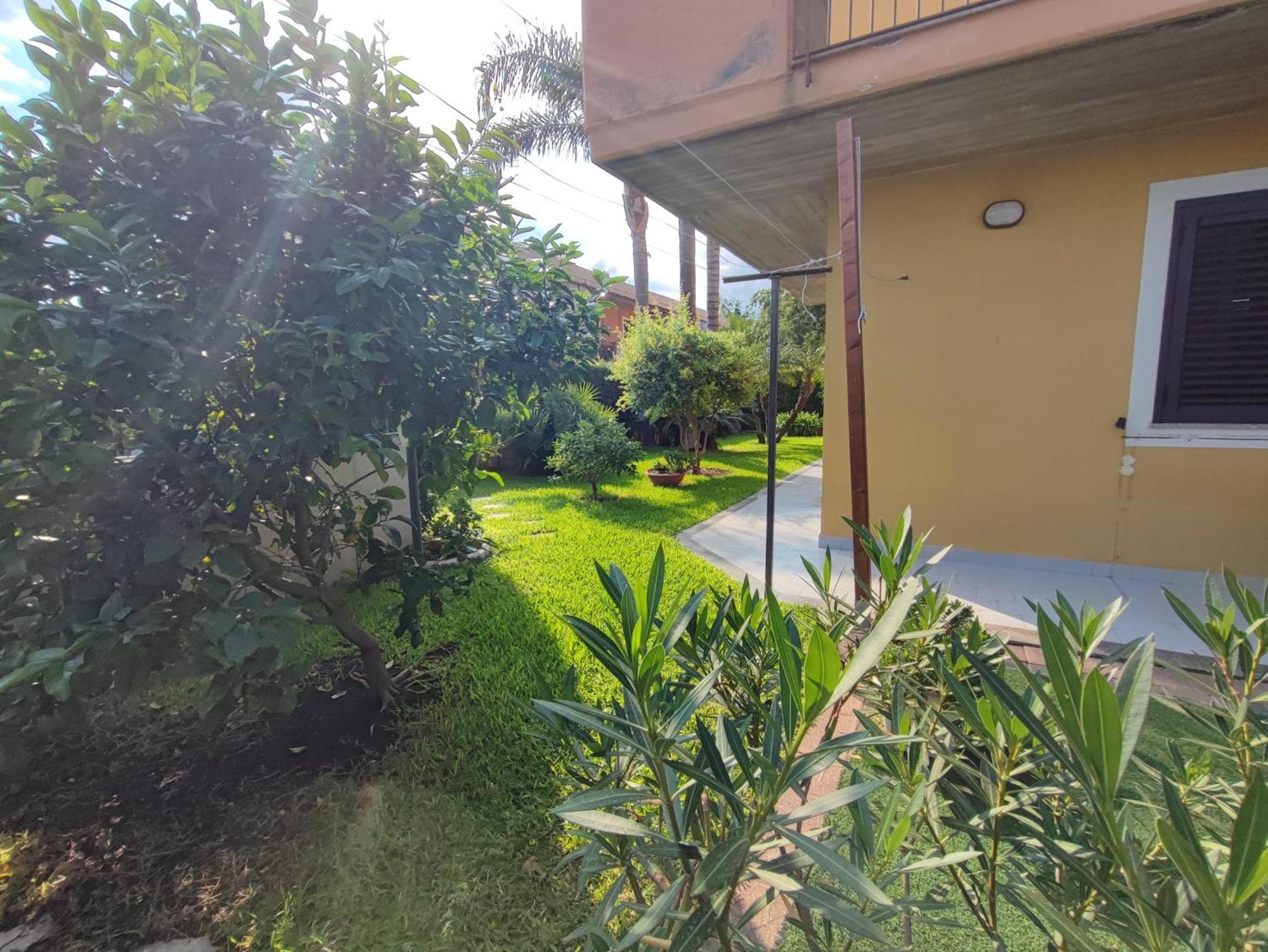 Appartement Maresole Tra L'Etna E Taormina à Mascali Extérieur photo